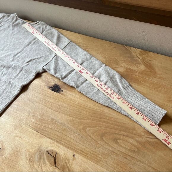 J MCLAUGHLIN 100% CASHMERE SWEATER PULLOVER CREWNECK MINIMALIST NEUTRAL M - Picture 11 of 13